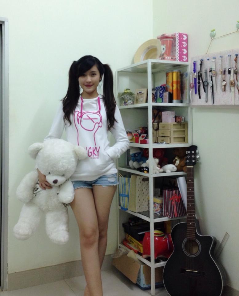 女人下休欣赏ass